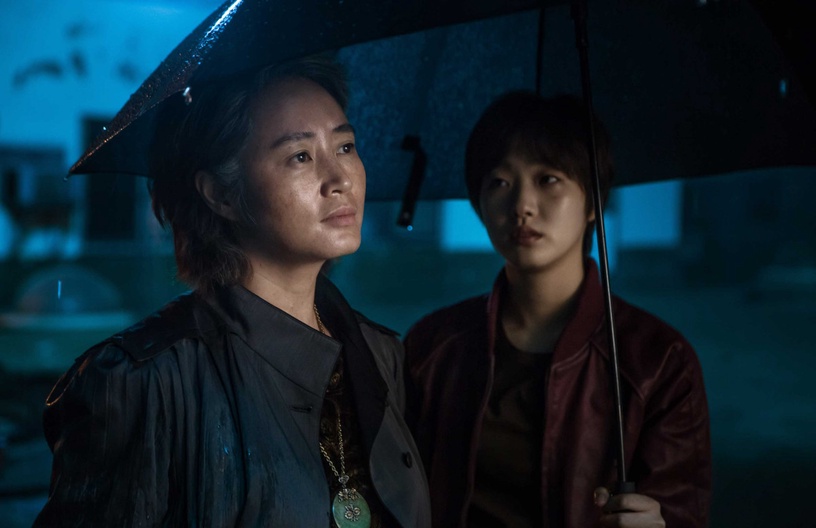 《王后傘下》金憓秀合作的隱藏男神!曾搭過李鍾碩、朴寶劍,竟能叫趙寅成「親愛的」?