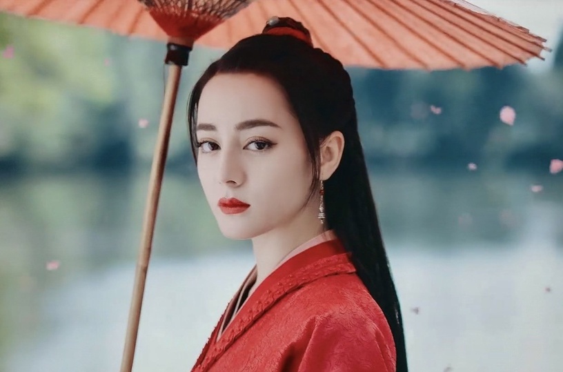 9位陸劇女星「最新古裝造型」!趙露思&田曦薇甜出新高度,趙麗穎霸氣,虞書欣卻被嘲醜