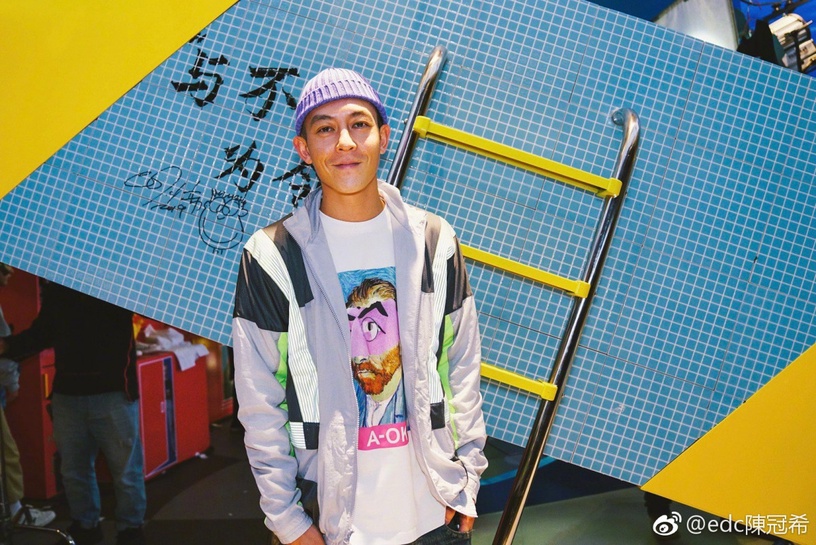 退出演藝圈後復出明星!王力宏消失一年回歸、朱軒洋奪金馬駁退圈、天王兒子破引退紀錄