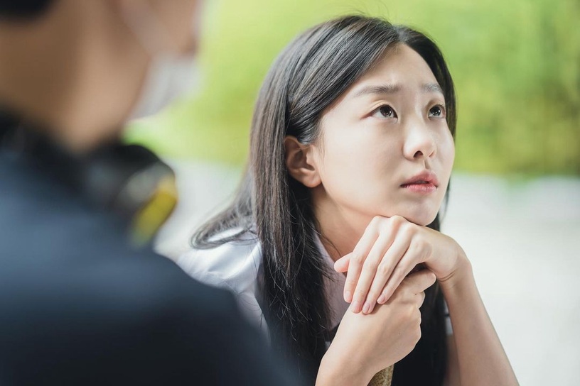 10個超厭世擺爛哲學:「別因為睡懶覺而自責,因為你起來也創造不了什麼價值。」