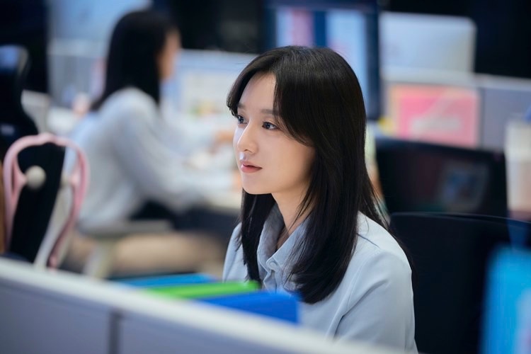 8位最會挑劇本韓劇演員!宋仲基、金憓秀收視保證,《眼淚女王》金秀賢&金智媛確定搭檔