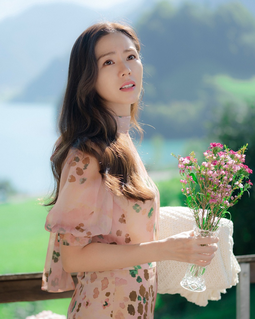 孫藝珍10大金句:「女生要擁有坦蕩的自信,即使漂亮女孩站在面前,也要認同自己的美」