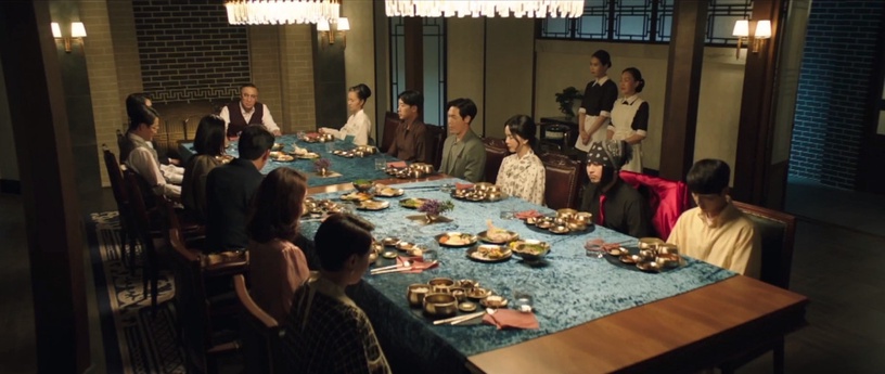 《財閥家的小兒子》7個劇情細節!「報紙」竟默默透露時間軸,禹室長這幕早就出現了?