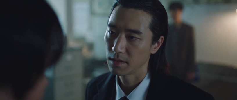 《財閥家的小兒子》7個劇情細節!「報紙」竟默默透露時間軸,禹室長這幕早就出現了?