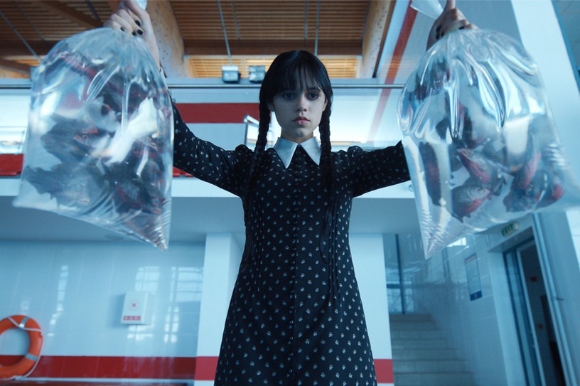 Netflix 美劇《星期三》15句黑白語錄:「我不相信天堂或地獄,但我信奉復仇。」