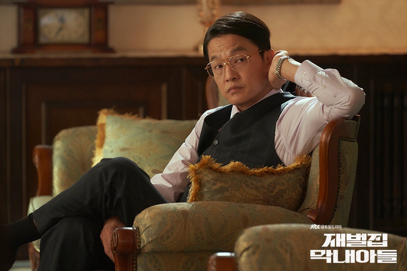 三星集團比《財閥家的小兒子》更狗血!三星李秉喆兩兒子出賣他,他狠到把兒子關進病院