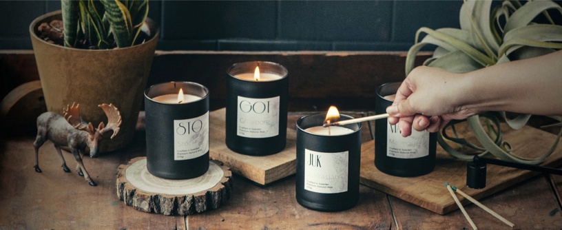 NEOM 舒緩恬睡極致美肌香氛蠟燭,140g/NT$1,900。