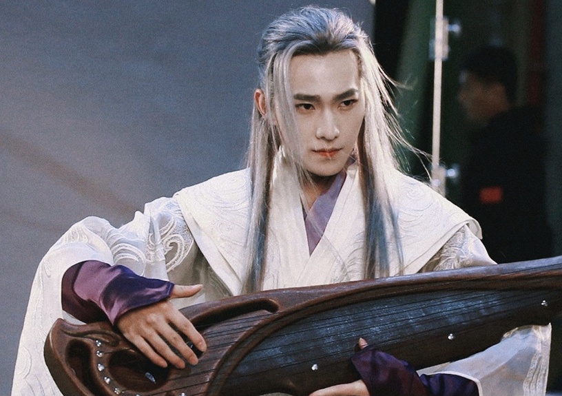 10位陸劇明星「白髮古裝」!趙露思《神隱》白髮曝光,楊洋、成毅有夠仙,熱巴卻有點雷