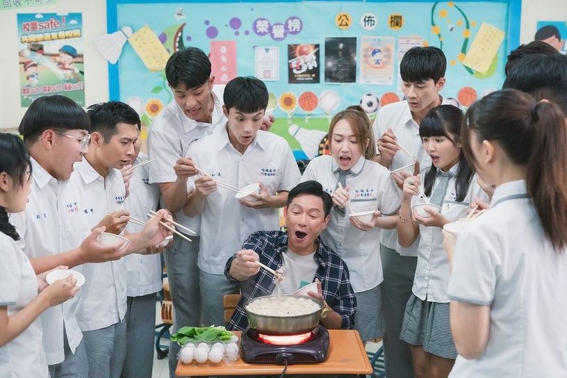 2022「Google快速竄升台劇」TOP10!《她和她的她》好評第三,《華燈初上》真的太狂!