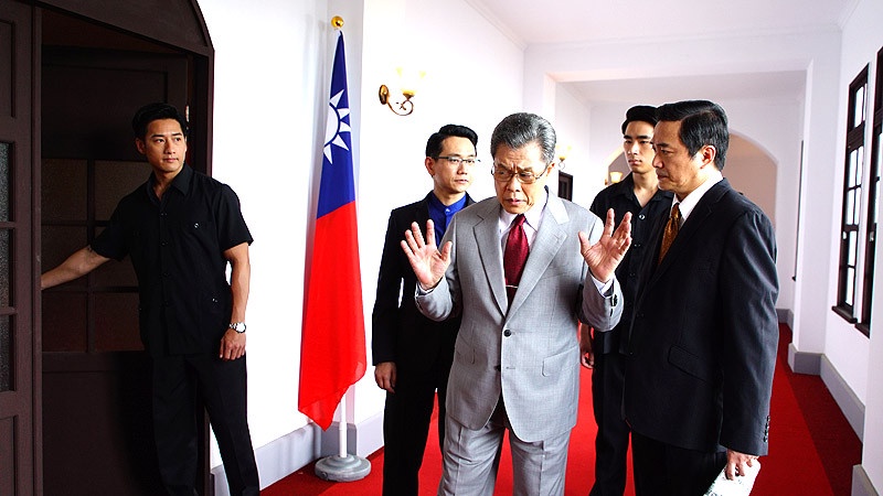 2022「Google快速竄升台劇」TOP10!《她和她的她》好評第三,《華燈初上》真的太狂!