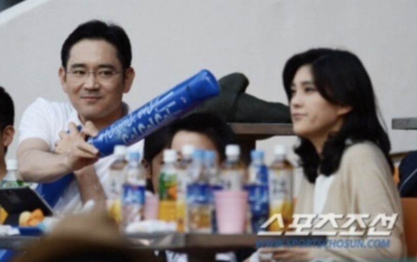 從《財閥家的小兒子》看三星「李在鎔」繼承路!首爾大畢業,怕親妹搶三星,還暗地使詐