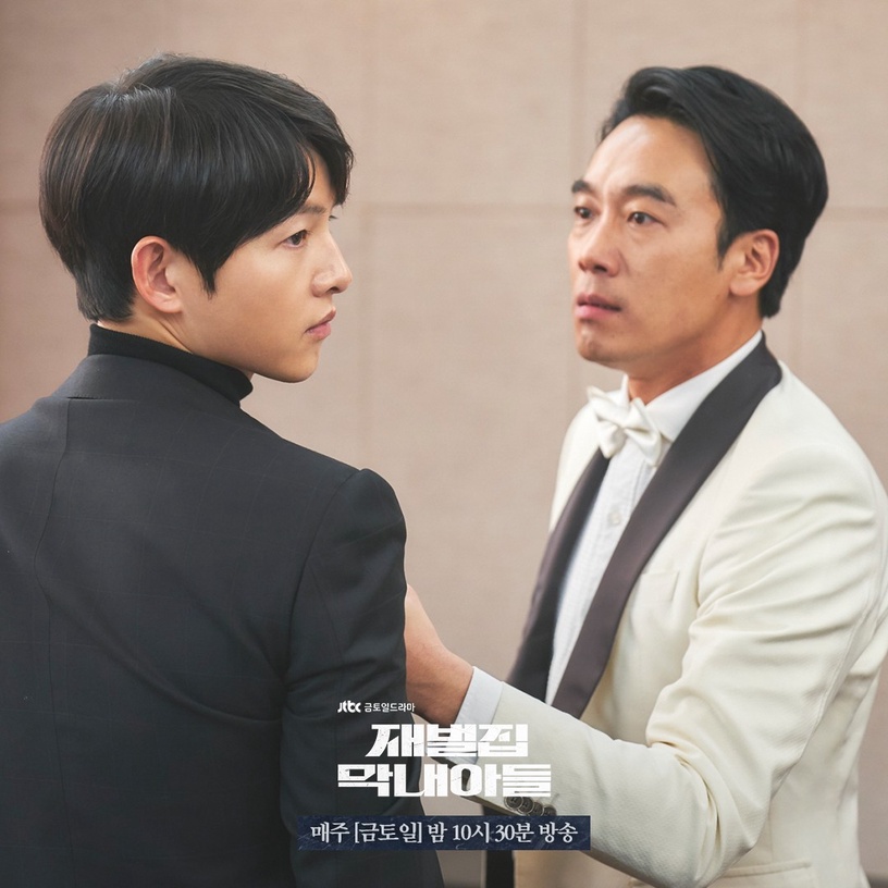 從《財閥家的小兒子》看三星「李在鎔」繼承路!首爾大畢業,怕親妹搶三星,還暗地使詐
