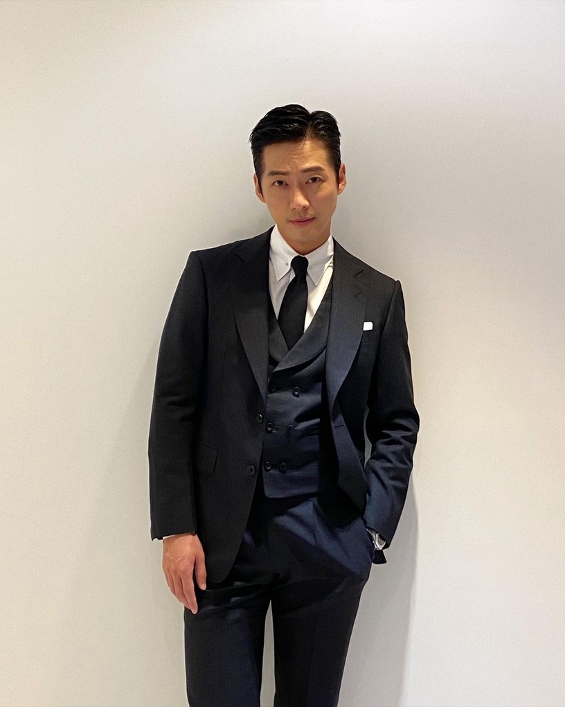 2022韓國最愛藝人TOP10!劉在錫蟬聯5年冠軍,南宮珉第七贏玄彬,BTS輸給IU!