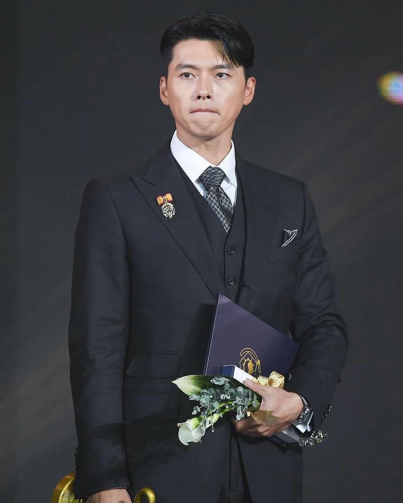2022韓國最愛藝人TOP10!劉在錫蟬聯5年冠軍,南宮珉第七贏玄彬,BTS輸給IU!