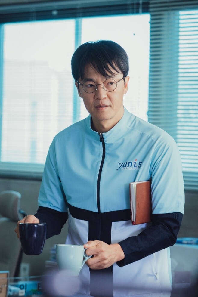 《財閥家》演員神奇緣分!李星民、李室長過去竟是死對頭,《舊案尋兇》藏超多順洋家人