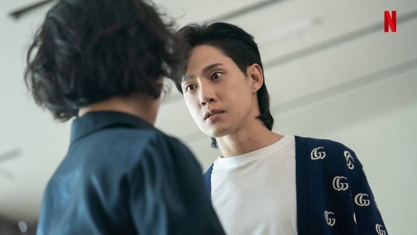 《黑暗榮耀》劇情+角色介紹、演員陣容!宋慧喬化身「復仇女王」,與李到晛大談姐弟戀