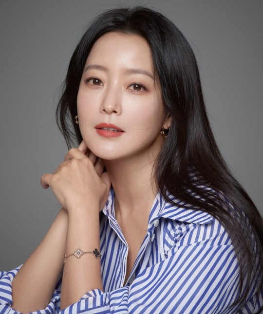 嫁財閥的韓國女星!《財閥家的小兒子》導俊媽原型是她,全智賢好幸福,金喜愛老公超富