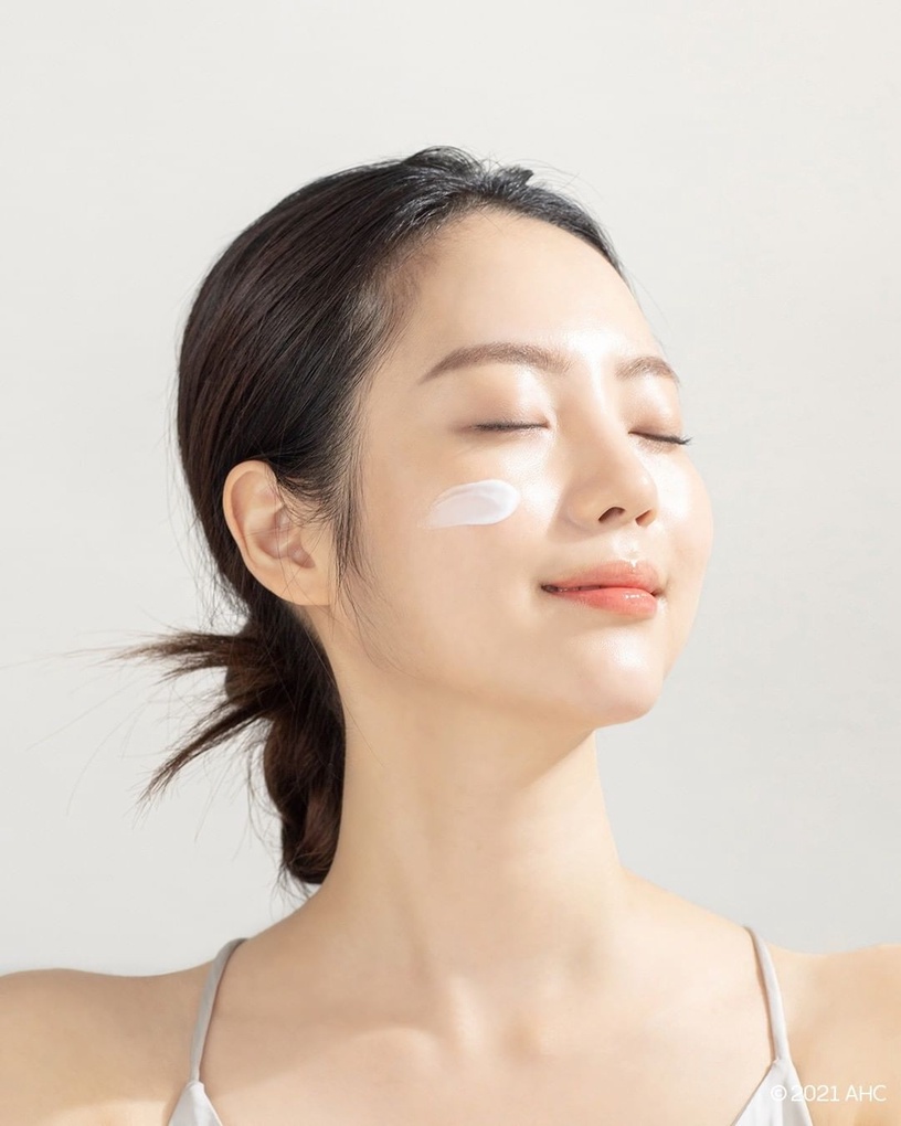 敏感肌必看!敏感肌保養「修護型乳液」推薦,搭配護理Tips提升肌膚防禦力