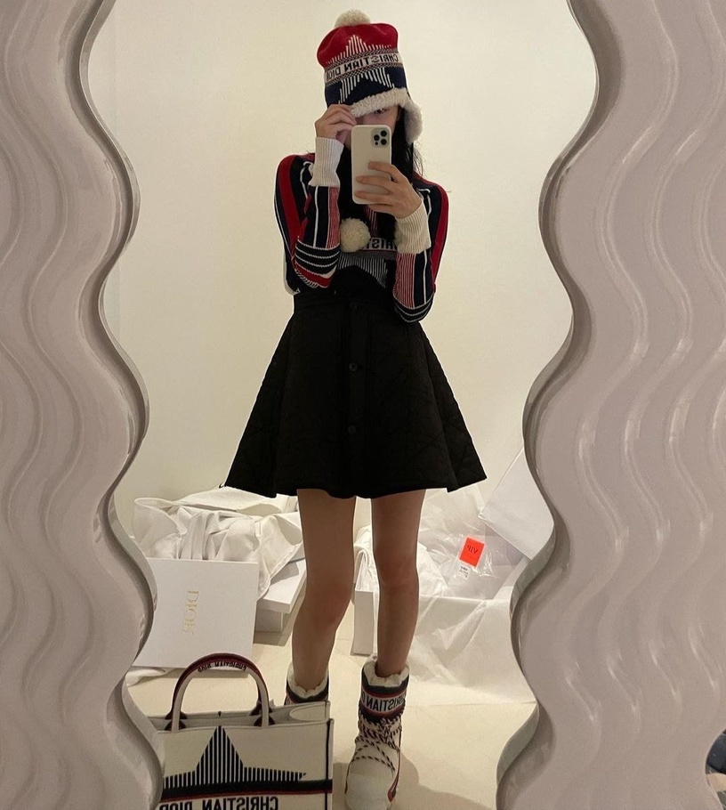 IU床墊竟撞款汪小菲「千萬床墊」!韓星超貴家具盤點,Blackpink Jennie立鏡就要價55萬