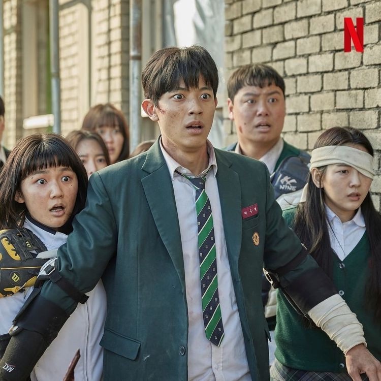 2022韓劇大勢新人男演員!《王后傘下》文相敏戲約不斷,而他號稱「網路劇朴寶劍」!