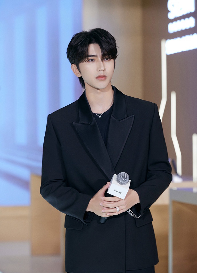 2022陸劇明星「年度熱搜榜」TOP 10!楊紫第八,楊冪第三,王一博贏肖戰,王鶴棣正當紅