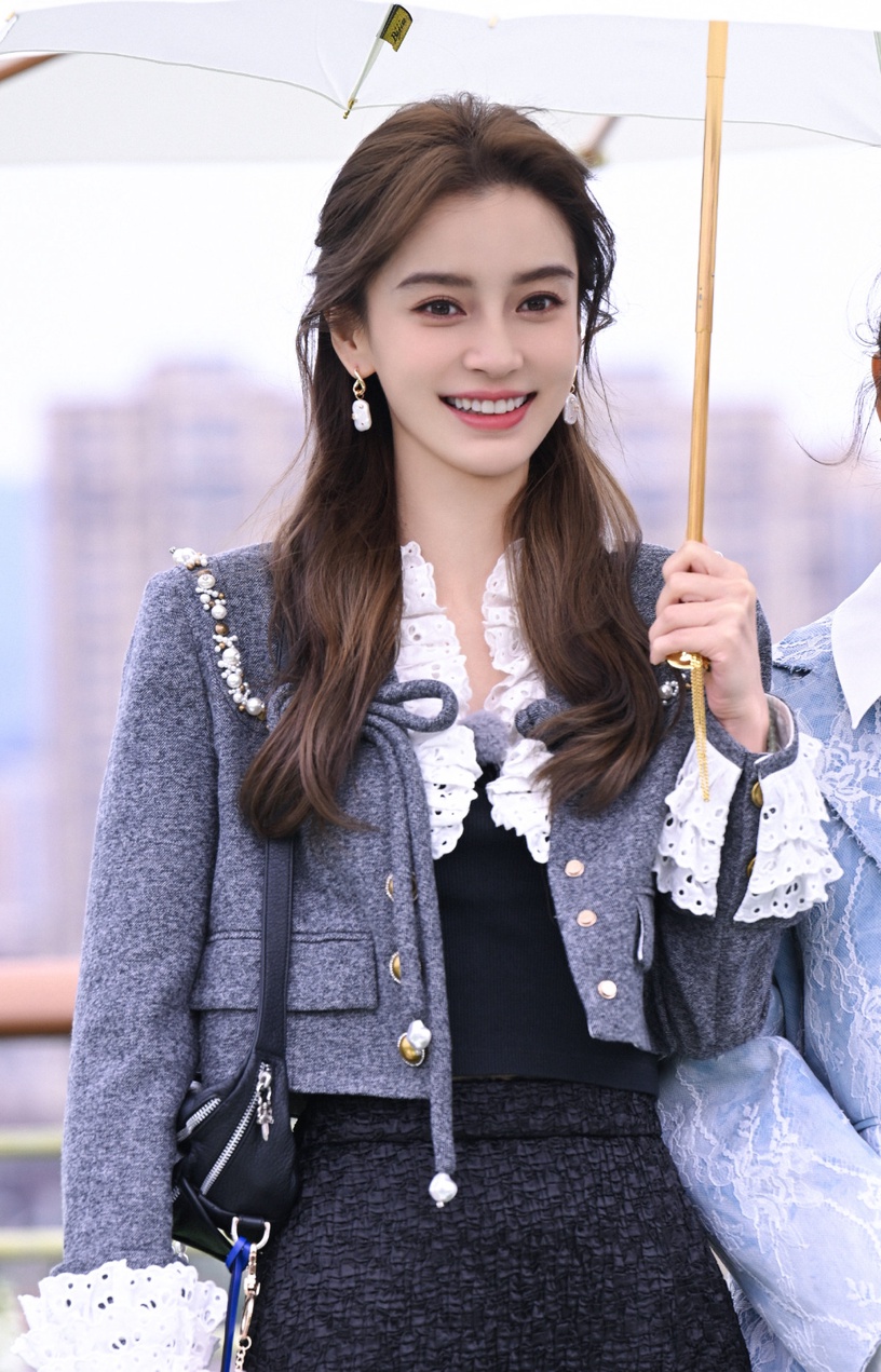 趙露思耍大牌?9位「走紅後被爆黑料」明星!田曦薇被爆曾是太妹,許凱從風波完美抽身