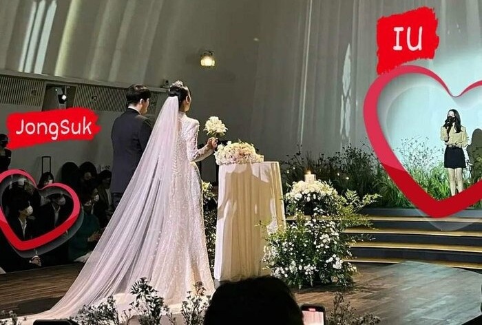李鍾碩和IU「高甜愛情細節」!10年好友變情人,李鍾碩早就多次偷偷示愛,隱藏的糖超多