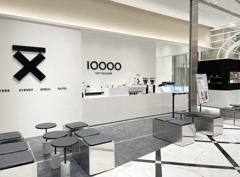 紐約10000咖啡!「Ten Thousand Coffee」進駐微風南山,維也納咖啡、藍莓優格可頌大推