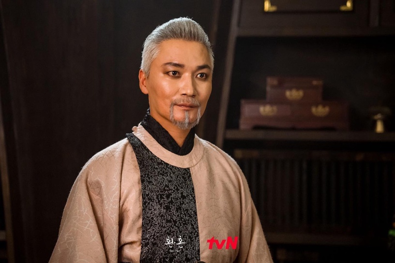 《還魂2》劇情8大爭議!奇幻劇慘變言情小說,李宰旭&高允貞上演「換乘戀愛」