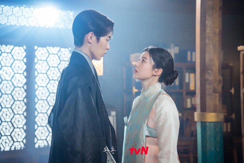 《還魂2》劇情「幕後秘密」!劇名藏玄機,李宰旭親到快落枕,高允貞原訂就是女主角!