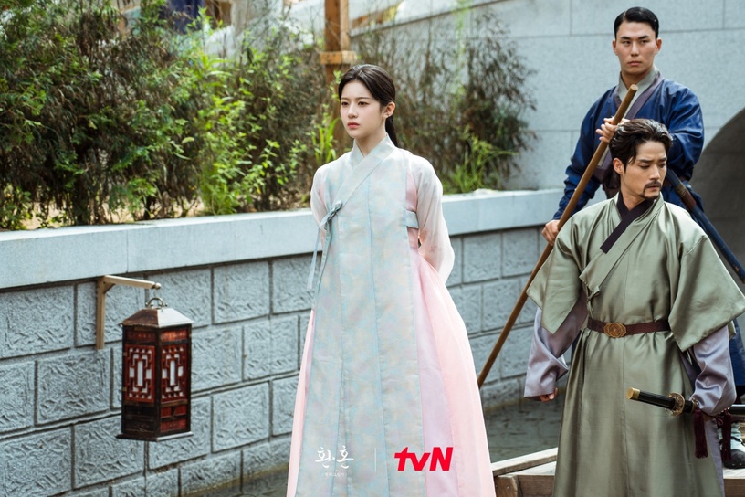 《還魂2》劇情「幕後秘密」!劇名藏玄機,李宰旭親到快落枕,高允貞原訂就是女主角!