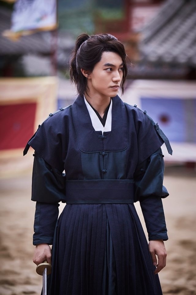 7位「超齡外貌」韓星!《還魂2》李宰旭才24歲,《黑話律師》郭東延根本老起來放