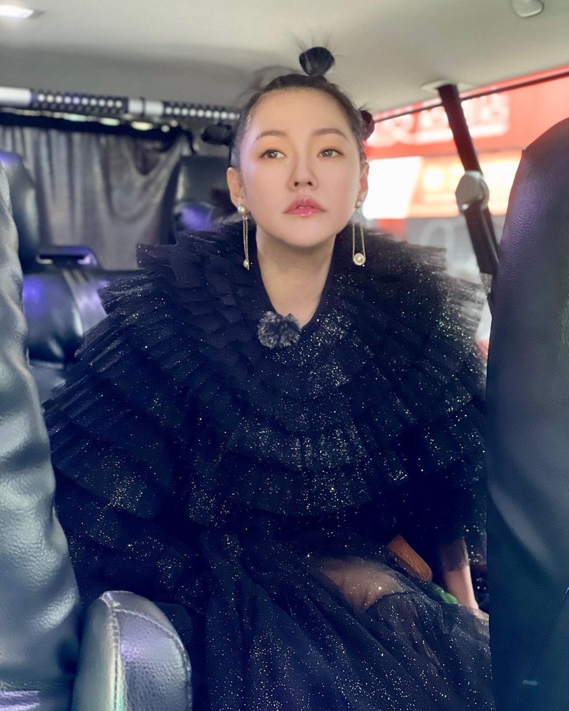 「老娘已經43歲,腰間有點贅肉不行嗎?」小S 徐熙娣15句嗆辣金句,打破刻板審美!