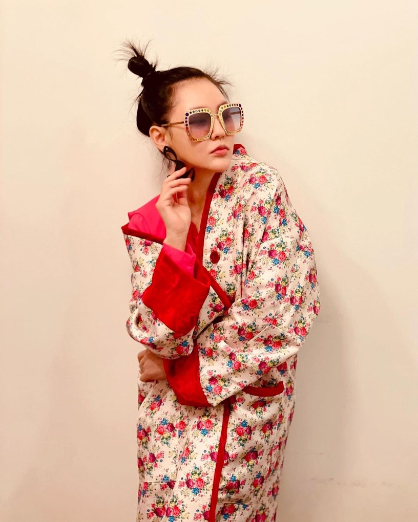 「老娘已經43歲,腰間有點贅肉不行嗎?」小S 徐熙娣15句嗆辣金句,打破刻板審美!