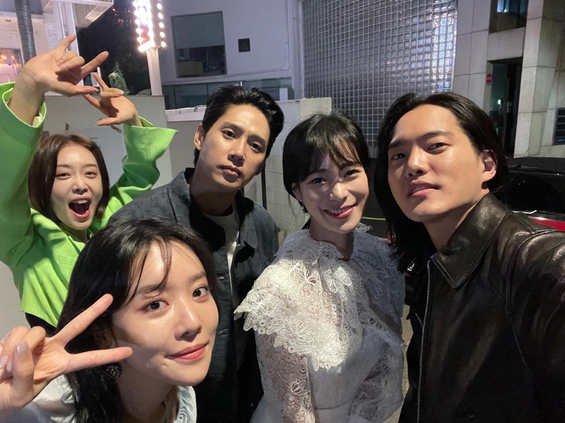 Netflix《黑暗榮耀》第二季7大看點!李到晛劇透加害者起內鬨,網猜涎鎮將因濃霧而死?