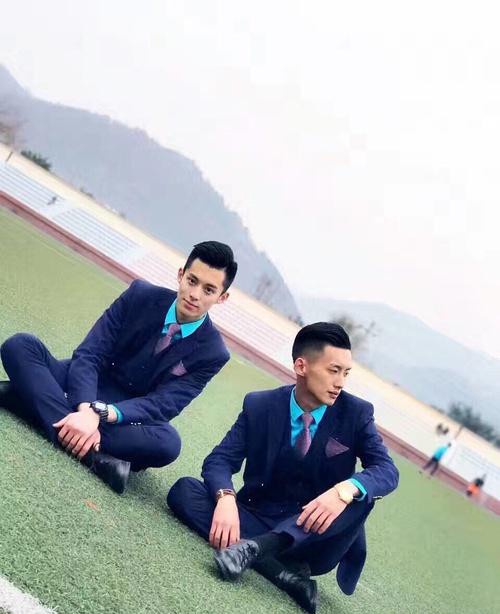 陸劇10位男星「制服殺」!肖戰軍裝帥炸,楊洋、王凱禁慾,王鶴棣空少制服全校公認的帥