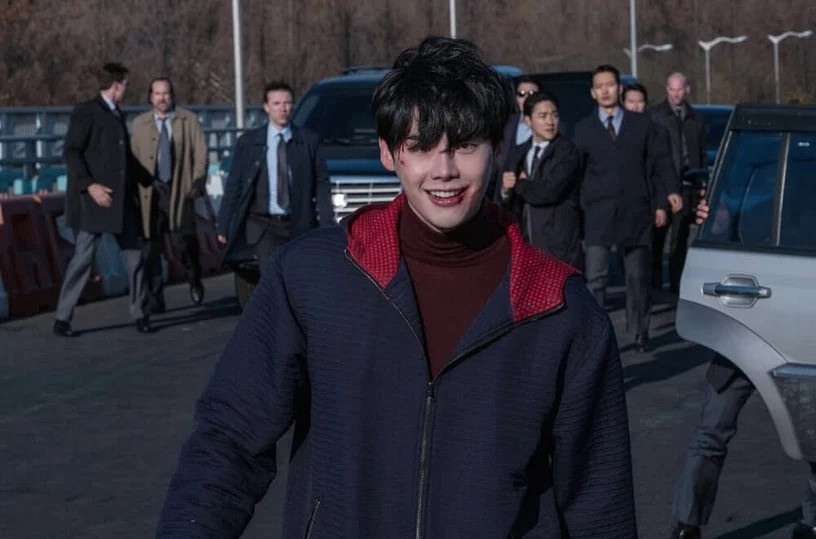 韓劇8位瘋狂殺人魔!《黑暗榮耀》李茂生演技連孔劉都入戲,李鍾碩大反差,最經典是他