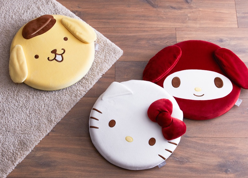 Kitty在HOLA!HOLAx三麗鷗推63款限定商品,Kitty懶骨頭、Kitty拖鞋、布丁狗抱枕必收