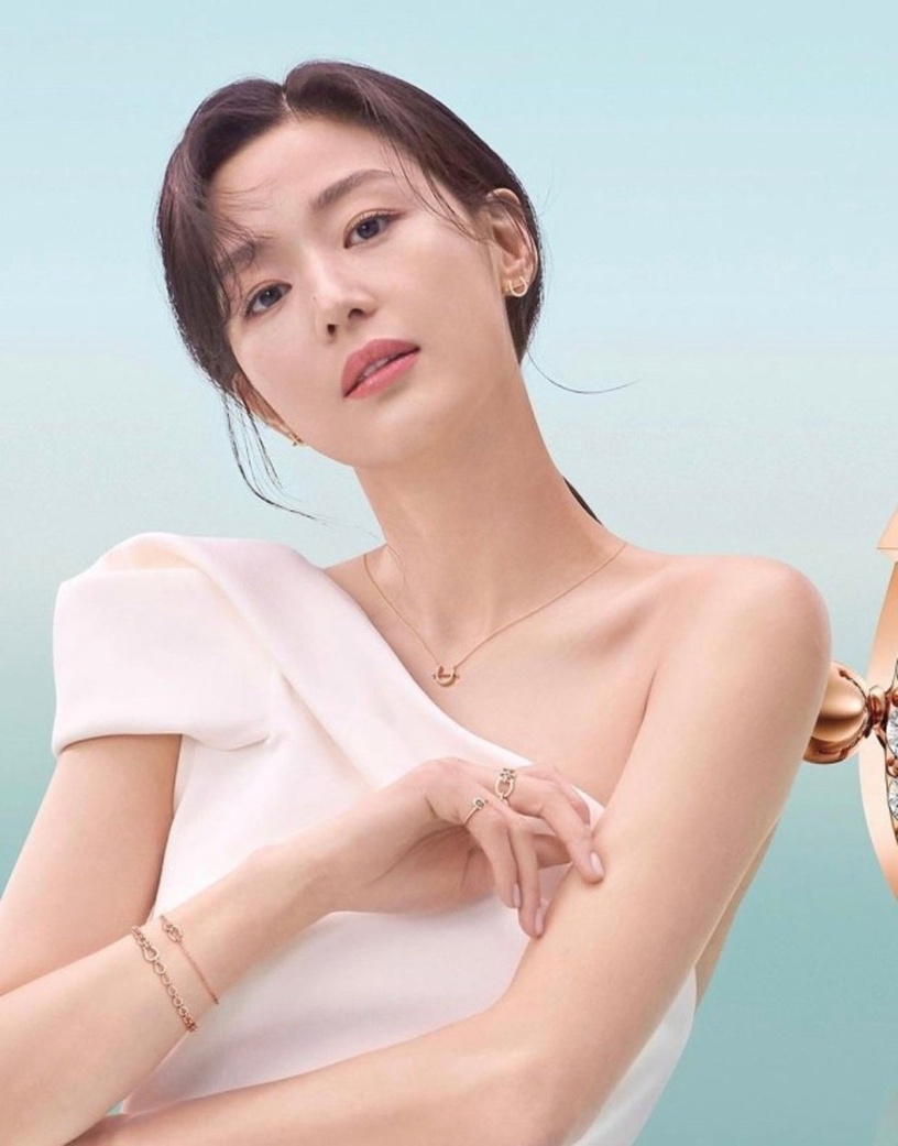 網議「頂級顏值」韓星TOP10!玄彬落榜,宋慧喬&金泰希公認最美,車銀優成20代唯一入榜