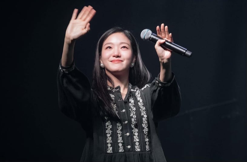 「學生時期」人氣超高韓星!金高銀人氣高,宋智孝風靡全校,車銀優巧克力多到收不完