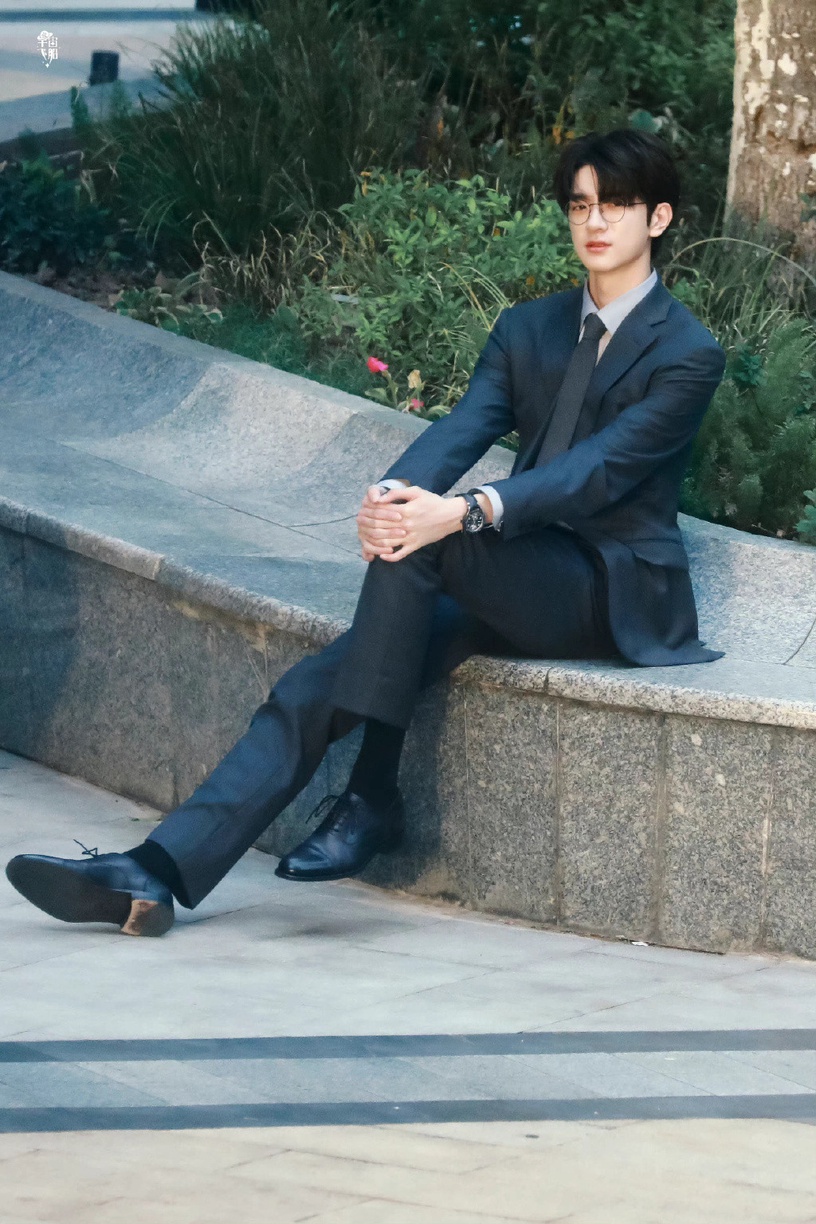 2023小說改編陸劇9個神仙男主!《向風而行》王凱演活角色,楊洋&王鶴棣根本小說走出來