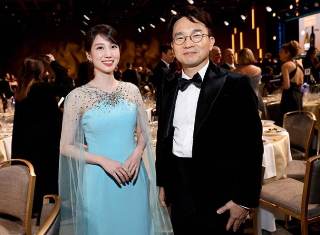 朴恩斌典禮造型超像Elsa!10位扮過「迪士尼公主」女星,IU變可愛版茉莉,她是人間Elsa