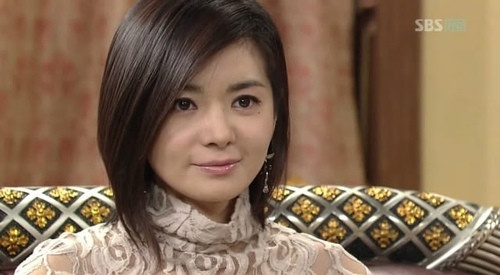 韓劇7大「復仇女王」!《黑暗榮耀》宋慧喬戰贏徐玄振,金喜愛收視稱霸仍不敵「她」
