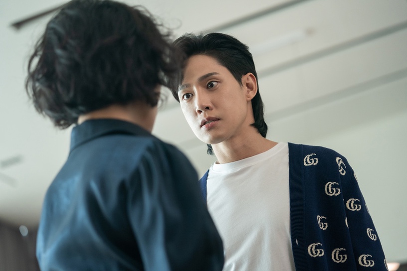 8位金銀淑筆下的「男配角」!《黑暗榮耀》鄭星一太有魅力,《鬼怪》李東旭不輸孔劉!
