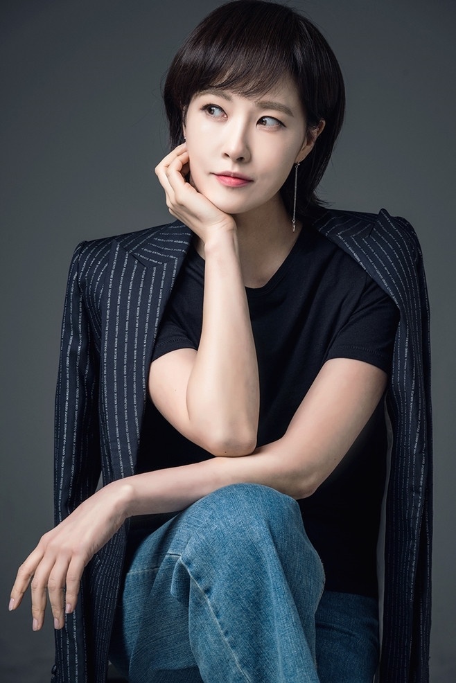韓劇「不漂亮」女主!《禁婚令》朴柱炫被嫌醜,《財閥家》申鉉彬也挨批,這位卻很討喜