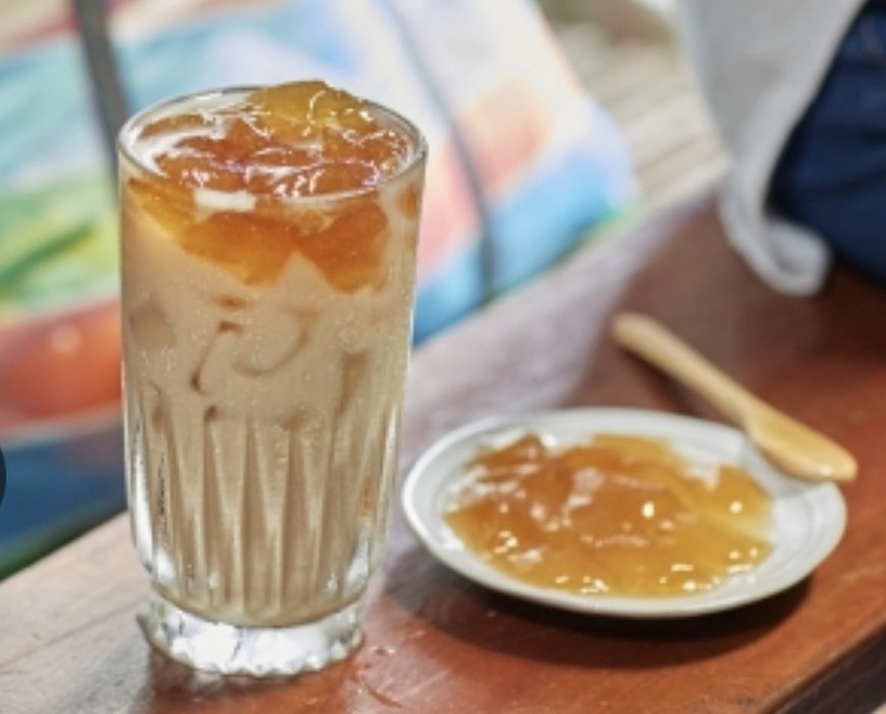 一沐日必喝不只粉粿!人氣手搖一沐日新品草仔粿奶茶「逮丸奶茶」,奶茶+草仔粿太想試