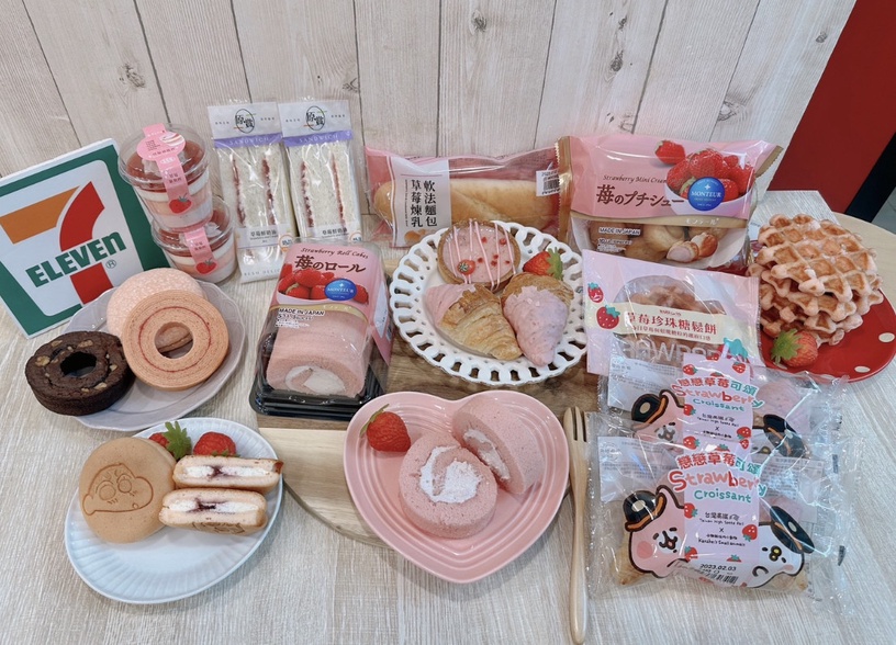 7-11「草莓季」百款新品:櫻桃小丸子草莓果茶、春日莓好氣泡珍珠、蠟筆小新雲朵燒必吃