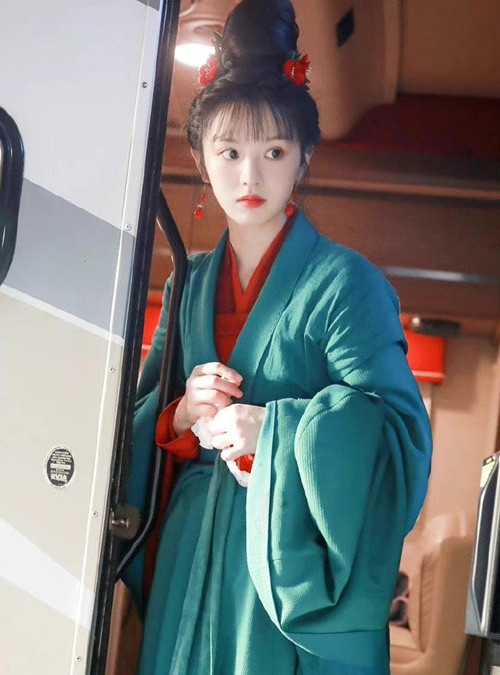 陸劇95花「2023古裝新造型」PK!趙露思白鹿依然美,楊超越宋祖兒驚豔,任敏卻沒了仙氣