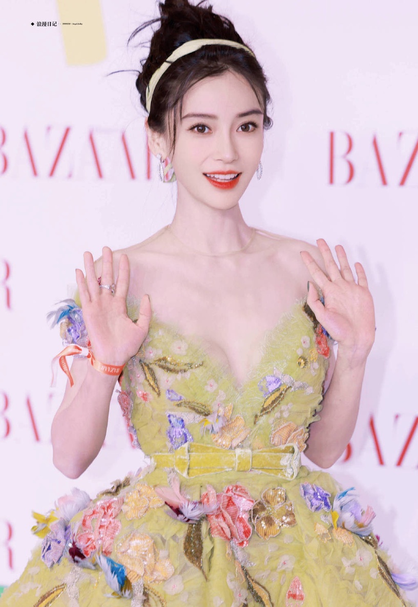 網評陸劇10位「神顏頂級美人」!熱巴、楊穎前三沒爭議,劉亦菲是仙女,而她真讓人難忘
