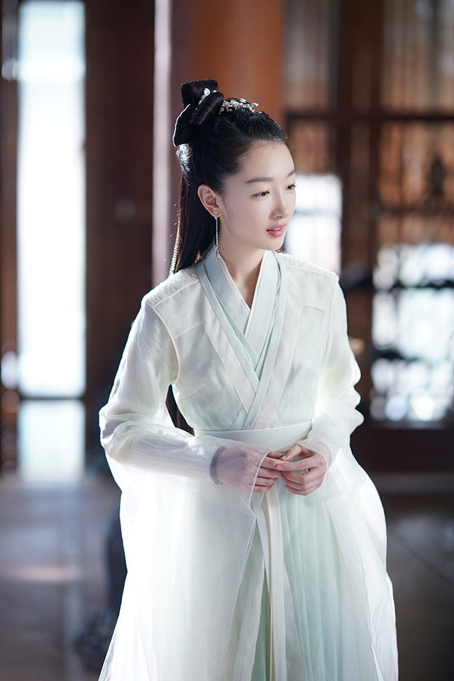 搜狐評選9位「無效接劇」陸劇演員!楊穎鞠婧禕演什麼都一樣,娜扎5年9部劇沒一部破5分